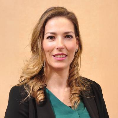 Dr Claudia Fernandez Martin