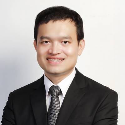 Dr Son Pham